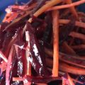 Yokchina's cooksnap of when they made ビートルートとにんじんのラペ.