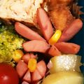 おけ～はん's cooksnap of when they made お弁当に＊赤ウインナーのお花＊.