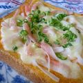 shinyui's cooksnap of when they made ＊カニカマコチュマヨトースト＊.