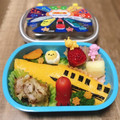 puupuu's cooksnap of when they made 幼稚園弁当☆ドクターイエロー.