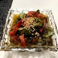 yukiy0's cooksnap of when they made あかもくとキュウリとトマトの酢の物.