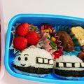 sayaphayap's cooksnap of when they made キャラ弁☆新幹線のお弁当.