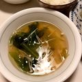 Nana983's cooksnap of when they made しめじとサニーレタスのコンソメスープ.