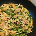 クックJW5FA6☆'s cooksnap of when they made ✤油揚と水菜の煮浸し✤.