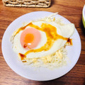 ねっちゃんっ's cooksnap of when they made にんにくしょうゆで☆目玉焼きごはん.