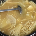 アピナス's cooksnap of when they made 大根とエノキ茸のお味噌汁.