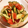 tomitomico's cooksnap of when they made コクと香り♪わかめと野菜の酢の物♡.