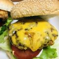 cho・co・co's cooksnap of when they made チーズバーガー♪.