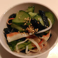 クックNQHFVH☆'s cooksnap of when they made すし酢で簡単★きゅうりとカニカマの酢の物.