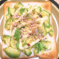 ステルトミチル's cooksnap of when they made 完熟アボカドのとろけるマヨ醤油トースト.