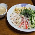 野菜係's cooksnap of when they made 手作りごまだれで、サラダうどん.