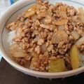 もぐらポンポン's cooksnap of when they made なつかしの味☆ソース豚そぼろ丼.