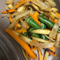 りゅうと健康隊長's cooksnap of when they made 給食のレシピ ごぼうの炒り煮.