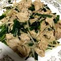 くみ0807's cooksnap of when they made 豚ともやしのスタミナ炒め丼 温泉卵のせ.