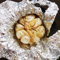 そぉちゃん's cooksnap of when they made 簡単便利♪まるごとニンニクオーブン焼き♪.