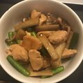 クックPZEY18☆'s cooksnap of when they made ささみと牛蒡とにんにくの芽の黒胡椒醤炒め.