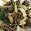 大阪のちゃーちゃん's cooksnap of when they made ご飯がススム♥️新玉と牛肉の甘辛炒め♪.