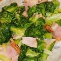 かなりんココりん's cooksnap of when they made 簡単☆サラダ菜とベーコン炒め.