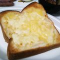 choco831's cooksnap of when they made 朝食☆ハニー＆チーズトースト.