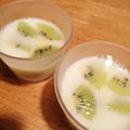 ナンキンハゼ's cooksnap of when they made キウイフルーツとラムレーズンの牛乳寒天♪.