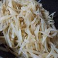 れんれんとまま's cooksnap of when they made ささっと♬じゃがいもの千切り炒め♡.