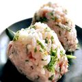 hiroerico's cooksnap of when they made 健活❀しそ香る焼き梅干しと胡桃のおにぎり.