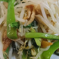 料理人クマ's cooksnap of when they made 簡単な節約油不使用の鶏皮と野菜炒め.