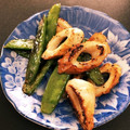 コッピー３０５'s cooksnap of when they made 絹さやとちくわ、バター焦がし醤油炒め♪.