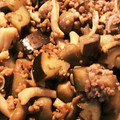 たかたけしゅん's cooksnap of when they made 野菜2つだけ！なすとしめじの挽肉甘酢炒め.