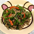 きょうちゃんの母's cooksnap of when they made ピーマン大量消費☆豚そぼろ炒め.