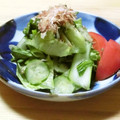 ももいろさくら's cooksnap of when they made 青梗菜・きゅうりとレタスの和風サラダ♪.