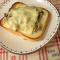 腹ペコ助's cooksnap of when they made きのことシラスのチーズトースト.