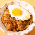 haruai☆'s cooksnap of when they made 『孤独のグルメ』風♫しょうが焼目玉丼.
