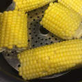 ☆あゆむんママ77☆'s cooksnap of when they made 圧力鍋で蒸す♡とうもろこし　.
