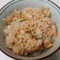muddler's cooksnap of when they made 鮭としめじと枝豆の炊き込みご飯.