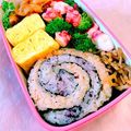 かっちゃん杉's cooksnap of when they made お弁当に！ふりかけで渦巻きご飯.