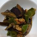 びっくぽんた's cooksnap of when they made 鳥皮、茄子、しめじの炒め物.