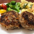 Superlittleboo's cooksnap of when they made キッズも大ウケ◆にんじん入りハンバーグ.