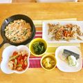 komutatata's cooksnap of when they made ★簡単♪豚肉と根菜きのこの旨辛炒め★.