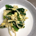 てんてんつく's cooksnap of when they made 使いきり☆にらとえのきの卵炒め.