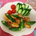 りんごAME's cooksnap of when they made 鶏肉とオクラのカレー炒め.