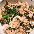 らうらう30's cooksnap of when they made 常備菜にも♪　春菊と豚こまの簡単ナムル.