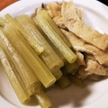 低カロ探検隊's cooksnap of when they made 白だしで簡単✿ふきと油揚げの含め煮✿.