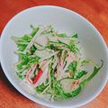 クックstm☆'s cooksnap of when they made 水菜とカニカマと卵のツナマヨサラダ.