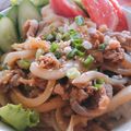 ♪ひーさん♪'s cooksnap of when they made 簡単！豚肉と玉ねぎのコチュジャン炒め丼.