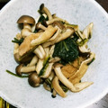 ばんぷ☆'s cooksnap of when they made ほうれん草としめじと油揚げのポン酢炒め.