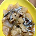 67luna's cooksnap of when they made 大根と油揚げといりこの煮物.