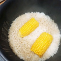 ぴこひろ's cooksnap of when they made 炊飯器で丸ごと炊くだけ☆とうもろこしご飯.