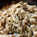 お花ちゃんママ's cooksnap of when they made 豚バラと玉ねぎの生姜焼き.
