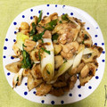 ジぇぃ's cooksnap of when they made 鶏肉とちくわとネギの大葉炒め.